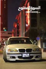  4 BMW  e46 للبيع بحالة ممتازة