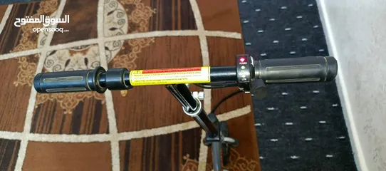  3 سكوتر الكهربائيه وكاله مافي ولا خدش