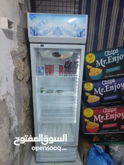  2 ثلاجات عصائر للبيع شغالات ميه ونضاف تبريد تمام التمام الصغيره 175 انفيرتر والكبيره مش انفيرتر 275