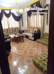  8 بيت للبيع في المحدود الغربي