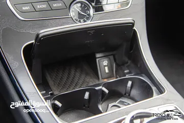  4 Mercedes C200 2020 Mild hybrid Amg kit   السيارة وارد الماني