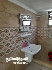  14 شقة للبيع في ام اذينة