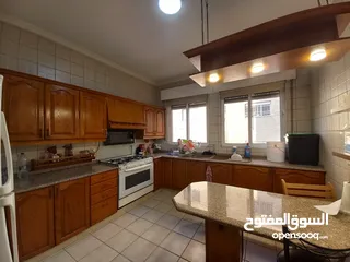  3 شقة مفروشة للإيجار 109م2 ( Property 18934 )-175072801