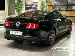  6 FORD MUSTANG GT v8 model 2012 FOR SALE