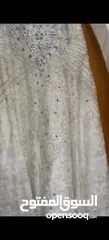  1 فستان عروس أبيض مزين بالشوافريسكي الأصلي