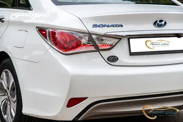  24 Hyundai Sonata Limited 2012  السيارة بحالة الوكالة و قطعت مسافة 106,000 كم فقط   محرك :  2400 سي سي