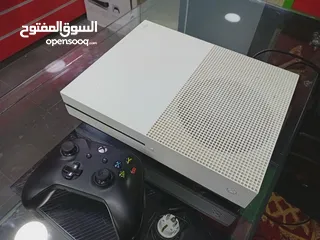  15 اكس بوكس ون إس  X BOX ONE S
