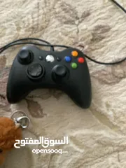  1 Xbox 360 controller