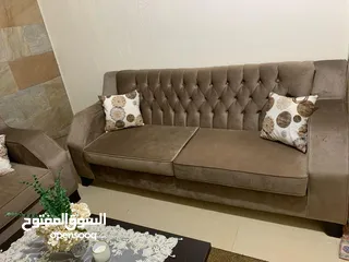  1 طقم كنب للبيع