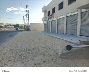  13 الخبراء لأعمال تزفيت الساحات وطرق وعزل للاسطح والجدران