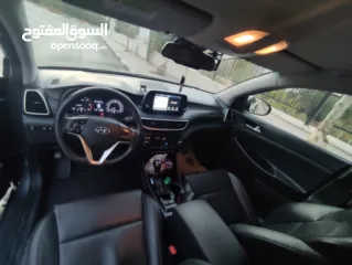  15 هونداي توسان ماطور 2000ديزل 2*4 فحص نخب وعداد قليل