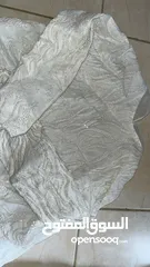  6 بدله عروس ابيضّ للبيع مع كامل التوابع لبسه واحده قابله للتفاوض و التوصيل متوفر للزرقا وتشمل كل شي