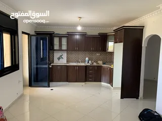  5 شقة غير مفروش للإيجار