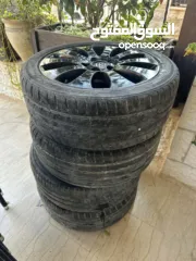  3 جنط مع الكوشوك الي عليه طقم كامل لمجموعة VW