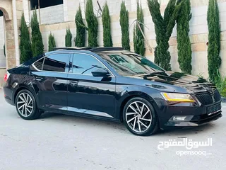  3 سكودا سوبير 2017/16 مع فتحة فل الفل ديزل متور 2000.  190 حصان