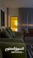  30 شقة +VIP مفروشة فندقية ارضية كبيرة مميزة عائلات فقط ثلاث غرف نوم وحديقة قرب دوار المدينة والشميساني