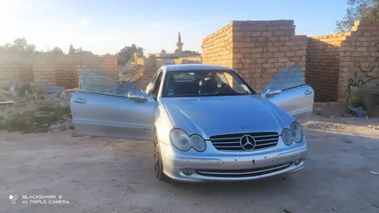  21 مرسيدس clk 2002