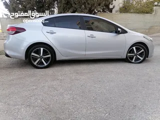  7 كيا K3 / موديل 2017 /فحص نخب / عداد قليل / ماتور 1600 تيربو / ديزل / اقتصاديه