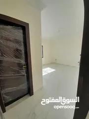  5 شقه تشطيب جديد2نوم مع ماستر2حمام صاله صالون مطبخ بلكون موقع مميز/يوجداسكان يتوفر به شقق أخرى للايجار