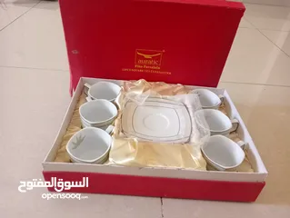  1 auratic tea cup set