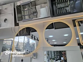  25 شور بوكس + مغاسل بورسلان + مرايا مضيئة