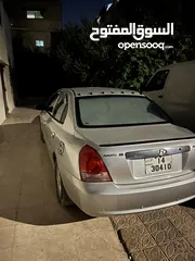  2 هيونداي أفانتي 2005