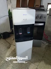  5 ثلاجه شبه جديد استعمال خفيف 120/ كولر ماء  استعمال خفيف 35دينار/ غاز شبه جديد استعمال خفيف 75دينار