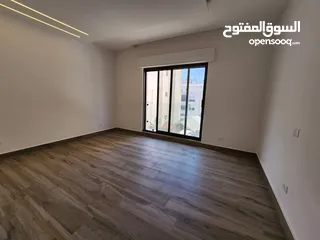  8 شقة للبيع في جبل عمان  ref : 14335