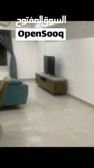  11 شقة فاخرة مؤثثة كامل ببرج بالجفير  تعطي اقامة دائمة للاجانب  بها كافة الامكانيات