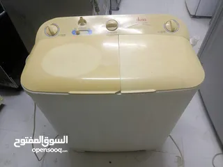  6 washing and drying machine is very good condition and good working