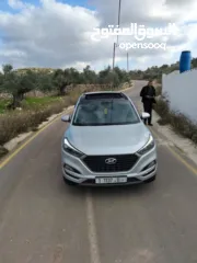  13 جيب هواندي توسان موديل 2016-ماتور 2000ديزل فل فل اضافات مع فتحة سقف بنوراما الجيب فحص شركة ونخب