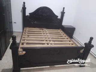  2 غرفه نوم لاتيه وزان لا تحتاج شيء للبيع
