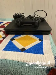  2 Ps4 slim used ( including charger , controller and power cord