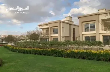  5 لسرعة البيع شقة للبيع في بالم هيلز كليو التجمع بالتقسيط Apartment for Sale in Palm Hills cleo