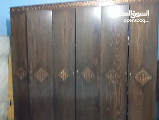  2 غرفة نوم للبيع بحالة جيدة مع خزانة