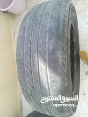  2 كوشوك مستعمل للبيع ياباني نوع بريجيستون فردتين مقاس 15/65/185 و اربع فردات ماليزي مقاس 16/60/215
