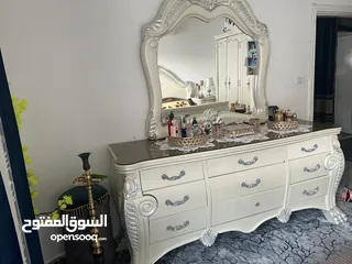  1 غرفه نوم كاملة  خليجية