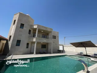  3 فلل فكتوريا