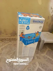  1 مسبح مستعمل لمده شهر فقط استعمال خفيف