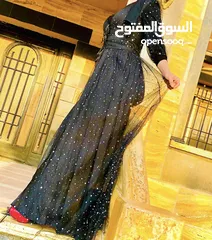  5 فساتين للبيع