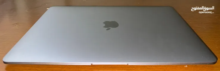  7 For Sale: Apple MacBook + Magic Mouse (Black & Silver) – Like New