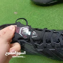  4 أحذية كرة القدم اصلية نمرة  48 للبيع