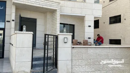  2 للبيع شقة ارضية  مع تراس مستقل  البنيات الجنوبي 140 متر