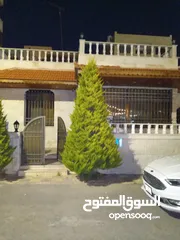  1 منزل للبيع قرب الصفا مول طبربور