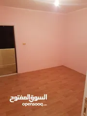  11 شقة لقطة للبيع بمدينة الشيخ زايد