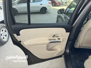  14 مرسيدس GLB 250 2022 (2000CC TURBO) السعر ( بدون جمرك ) المنطقة الحرة الزرقاء