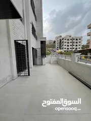  4 الجبيهة حي الريان شقة طابق ارضي للبيع