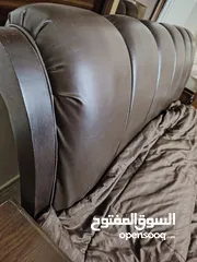  2 سرير مجوز مع فرشة زمبركية