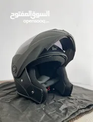  3 للبيع خوذة دراجة نارية  Motorcycle helmet for sale