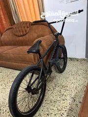  10 بي ام اكس BMX